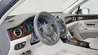 2017 Bentley Bentayga W12 First Edition | GCC Specs | Excellent Condition-3