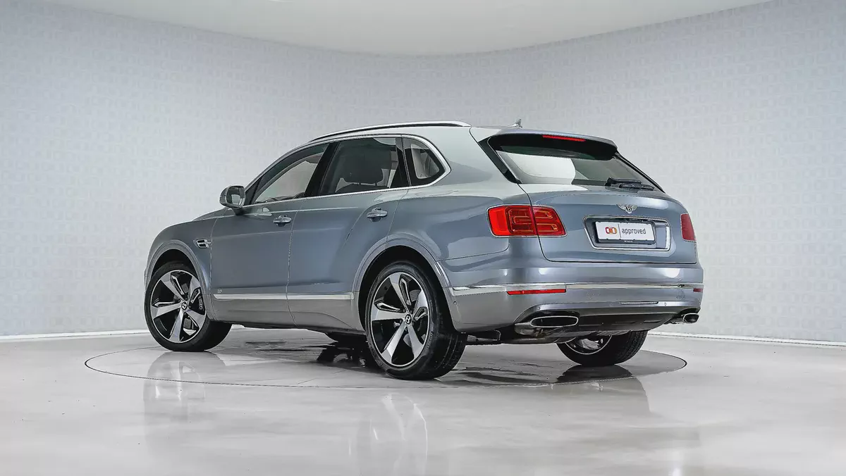 2017 Bentley Bentayga W12 First Edition | GCC Specs | Excellent Condition-1-1