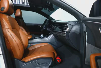 Audi Q8 2019 55 TFSI quattro GCC Specs in Excellent Condition-11