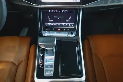 Audi Q8 2019 55 TFSI quattro GCC Specs in Excellent Condition-16