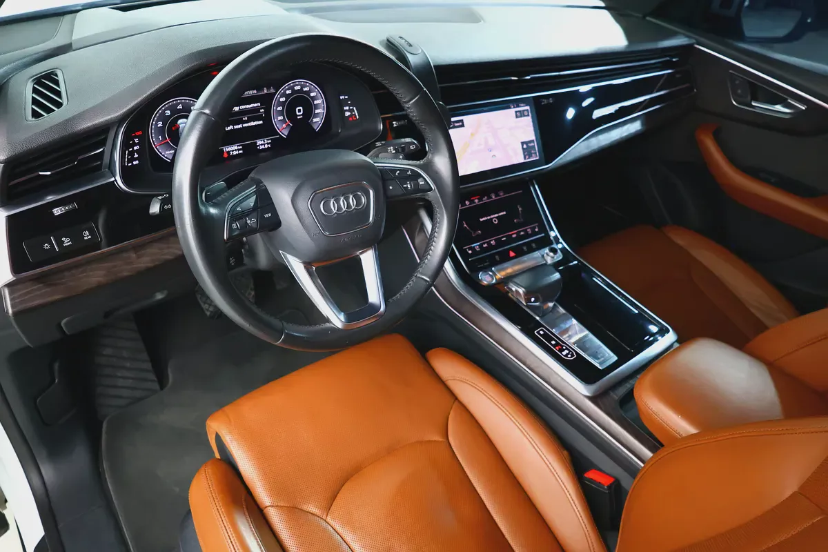 Audi Q8 2019 55 TFSI quattro GCC Specs in Excellent Condition-9-9