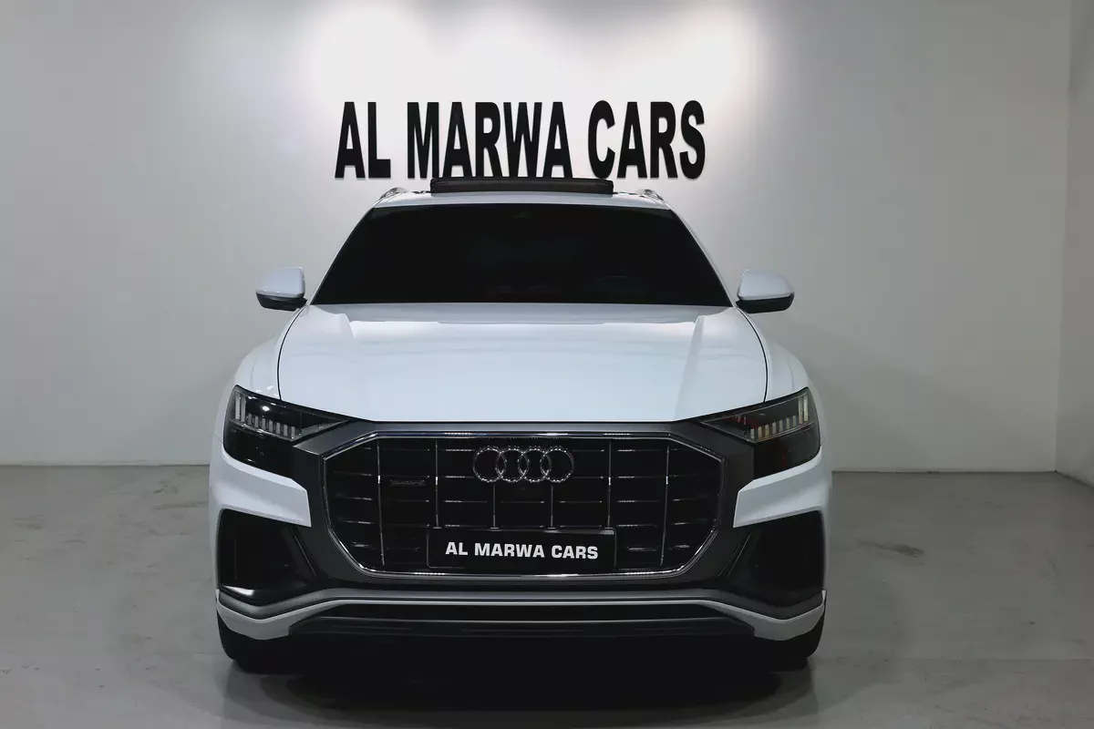 Audi Q8 2019 55 TFSI quattro GCC Specs in Excellent Condition-2-2