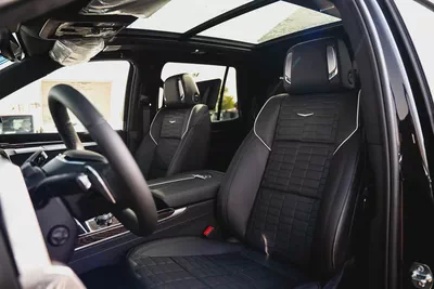Cadillac Escalade Sport Platinum 6.2L 4WD 2025 Brand New American Specs 6.2L V8-11
