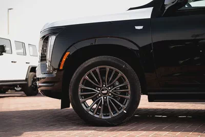 Cadillac Escalade Sport Platinum 6.2L 4WD 2025 Brand New American Specs 6.2L V8-1