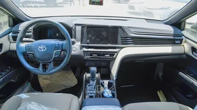 2026 Toyota Camry LE 2.5L HYBRID GCC Specs-12