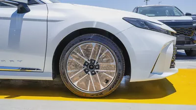 2026 Toyota Camry LE 2.5L HYBRID GCC Specs-4