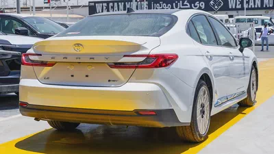 2026 Toyota Camry LE 2.5L HYBRID GCC Specs-5