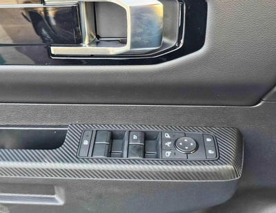 Mitsubishi L200 SPORTERO (NON GCC) SPORTERO || 2.4L DIESEL V4 A/T / PUSH START / LEATHER WITH DRIVER PWR SEAT / REAR CAMERA (CODE # SPT-18