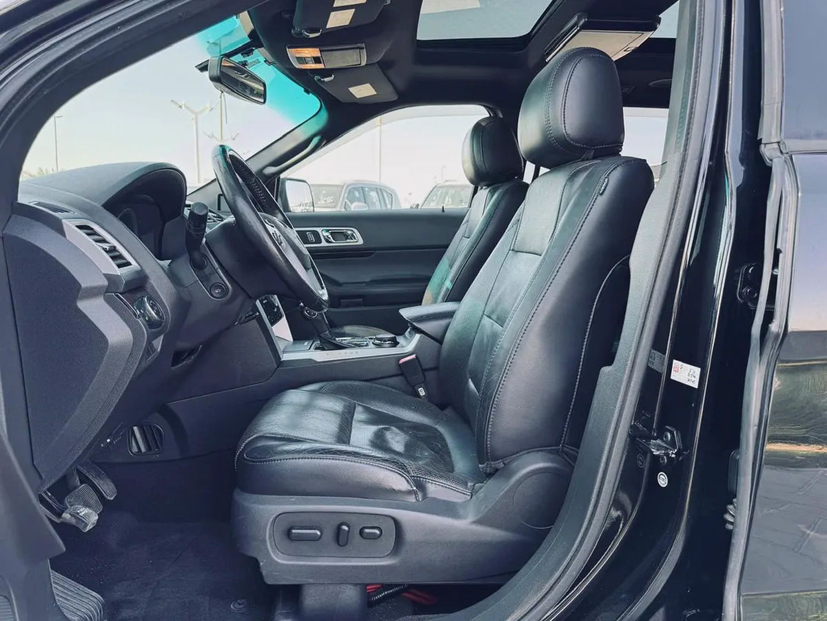 FORD EXPLORER | LIMITED | 4WD | 2013 | ONLY : 120,908 KM | JAPAN IMORT | CLEAN TITLE