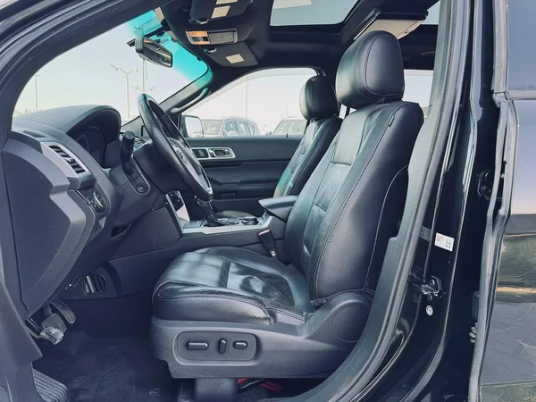 FORD EXPLORER | LIMITED | 4WD | 2013 | ONLY : 120,908 KM | JAPAN IMORT | CLEAN TITLE
