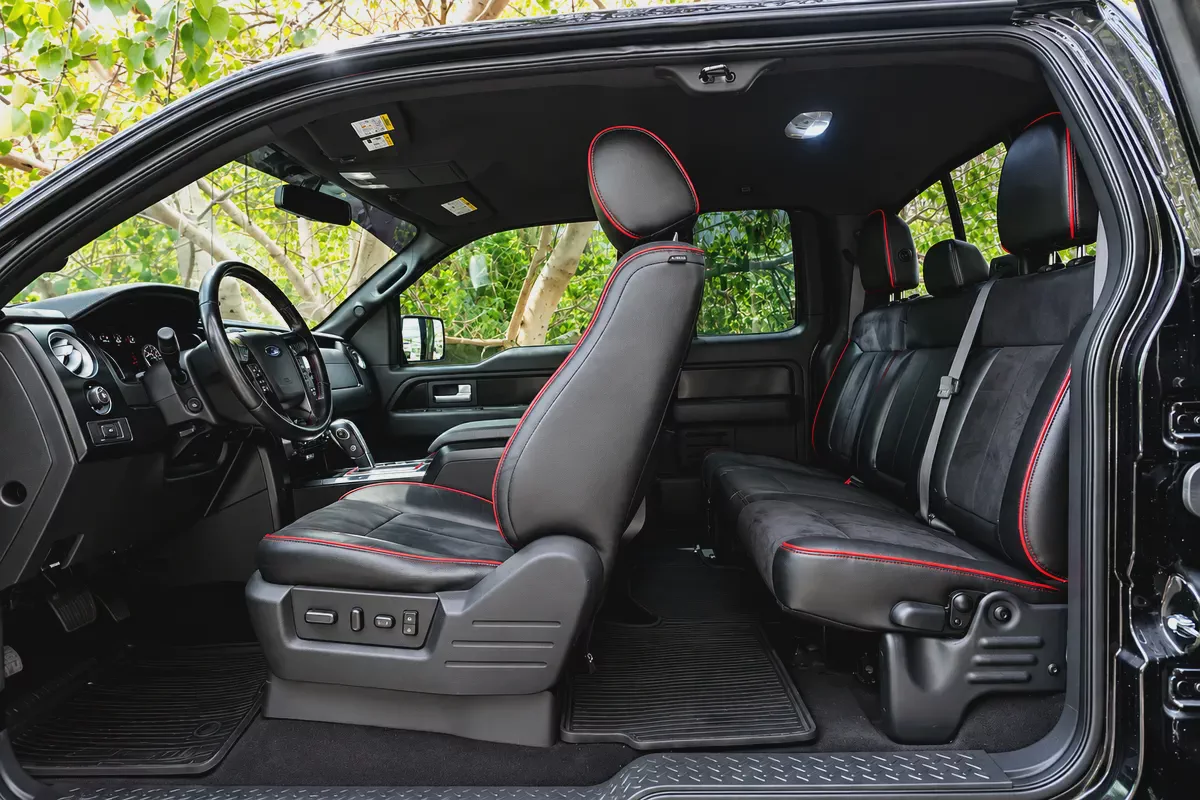 V8 | 2014 Ford F-150 Limited | GCC Specs | Pristine Condition-3-3
