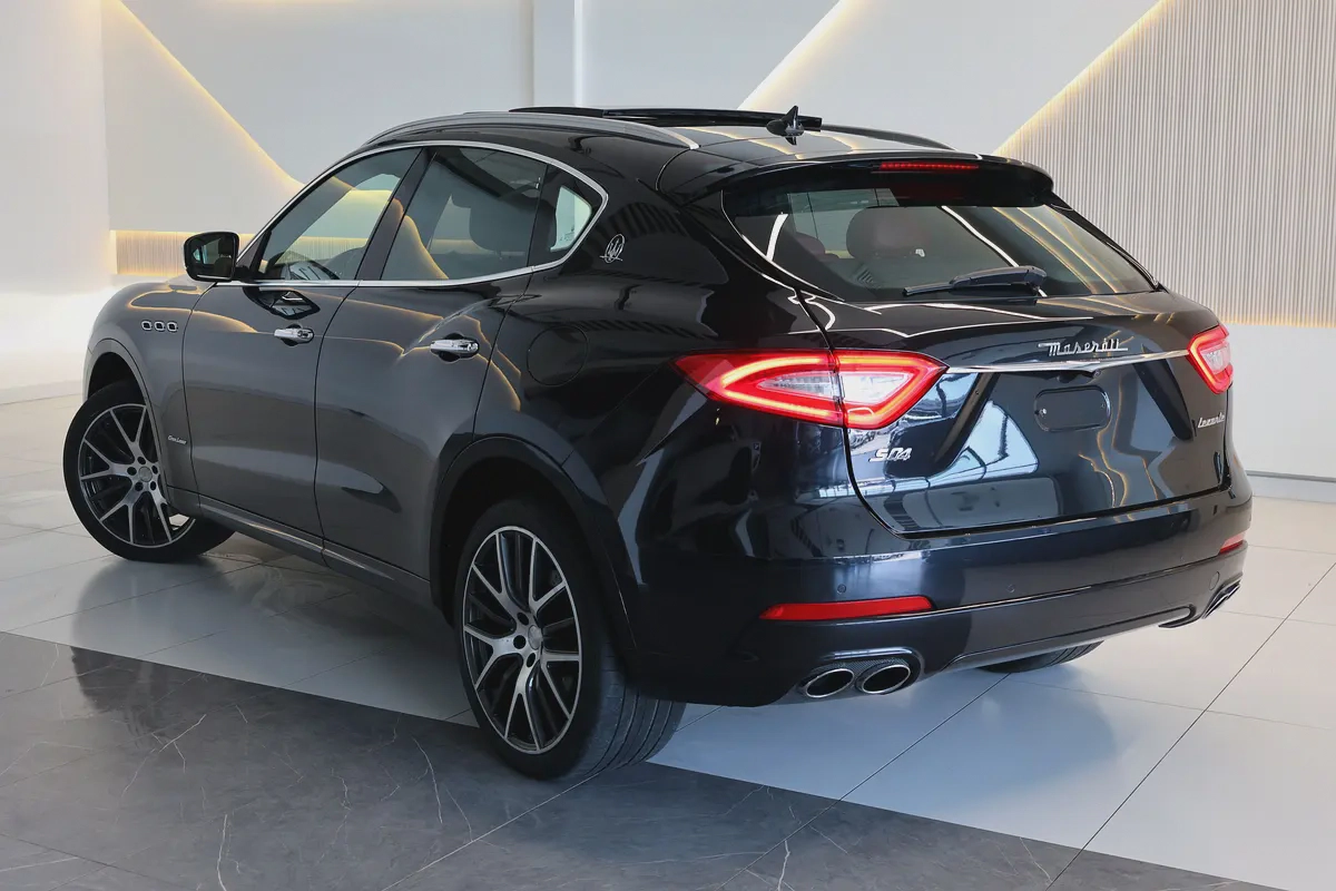 Maserati Levante SQ4 granlusso -2019 -132000KM- GCC Specs-Excellent Condition-2-2