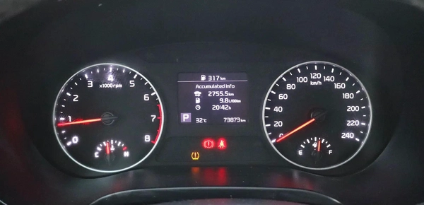 Kia Seltos 2023 EX – GCC Specifications - Original paint