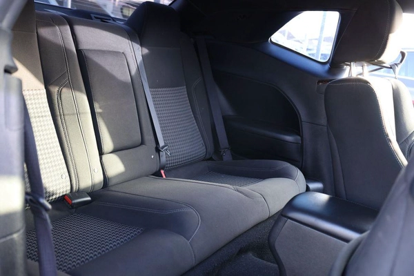 Used Dodge Challenger 3.6L 2020