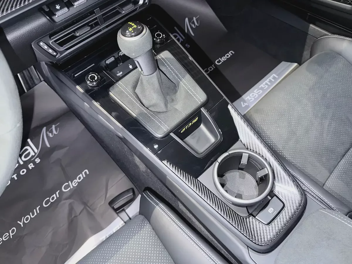 PORSCHE CARRERA 911 GT3 RS / 2025 / BRAND NEW / CARBON FIBER INTERIOR-2-2