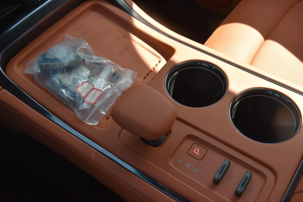 ROX 01 ADAMAS CAPTAIN SEATS 2026 | COPPER LIKE