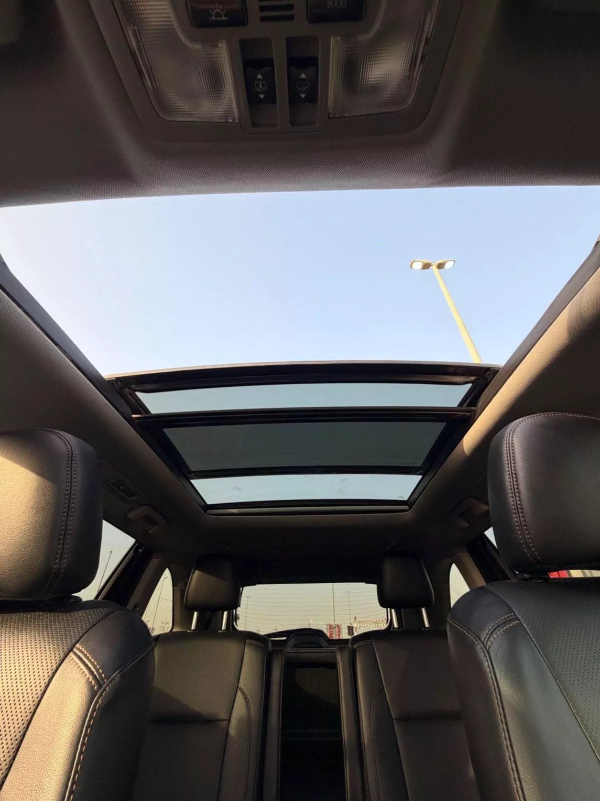Toyota Highlander Platinum 3.5L full option 4WD 3.5L / panoramic, 360 camera 2019-14-0