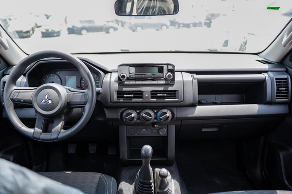 MITSUBISHI L200 2.4 2025 MODEL PETROL