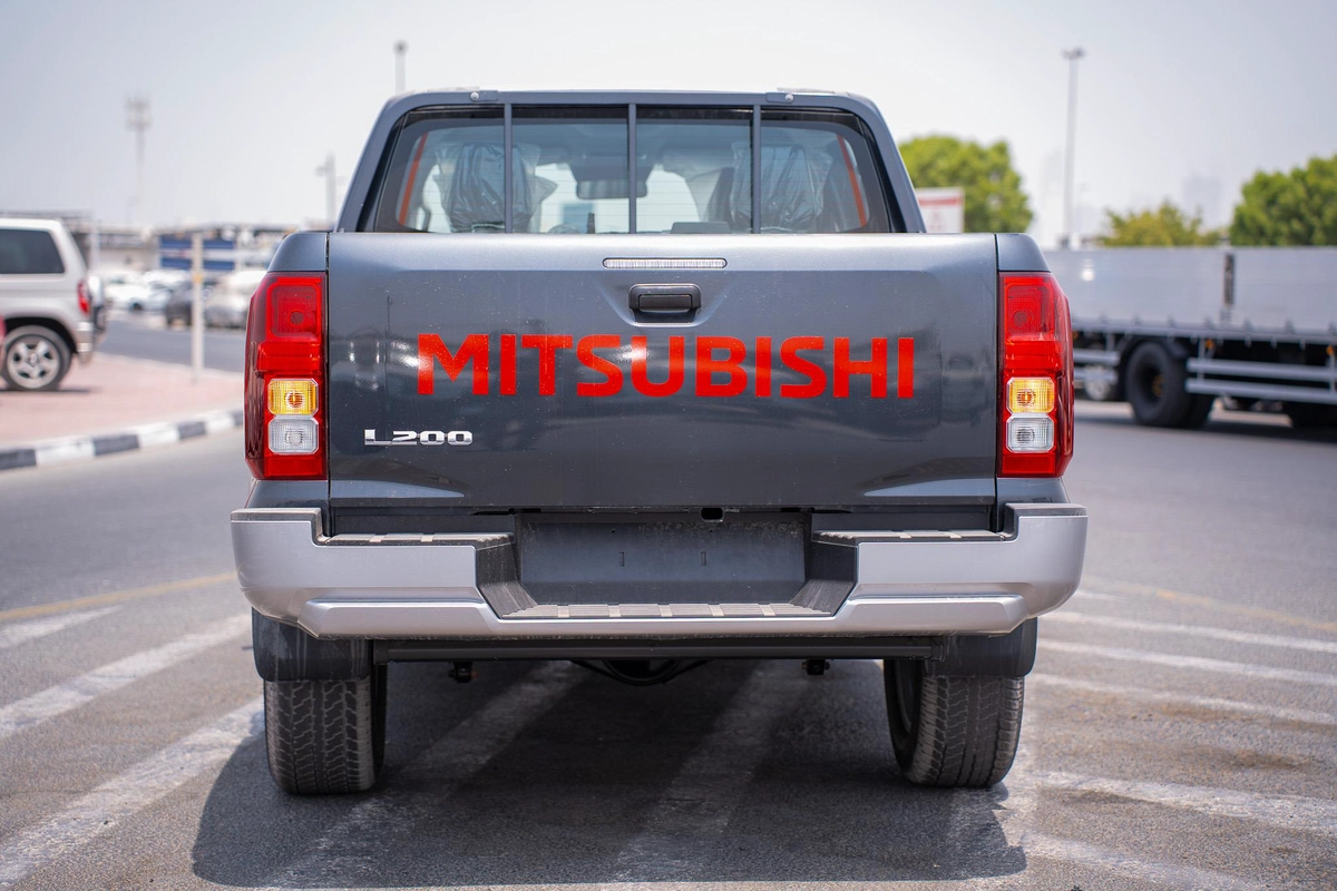 MITSUBISHI L200 2.4 2025 MODEL PETROL-13-13