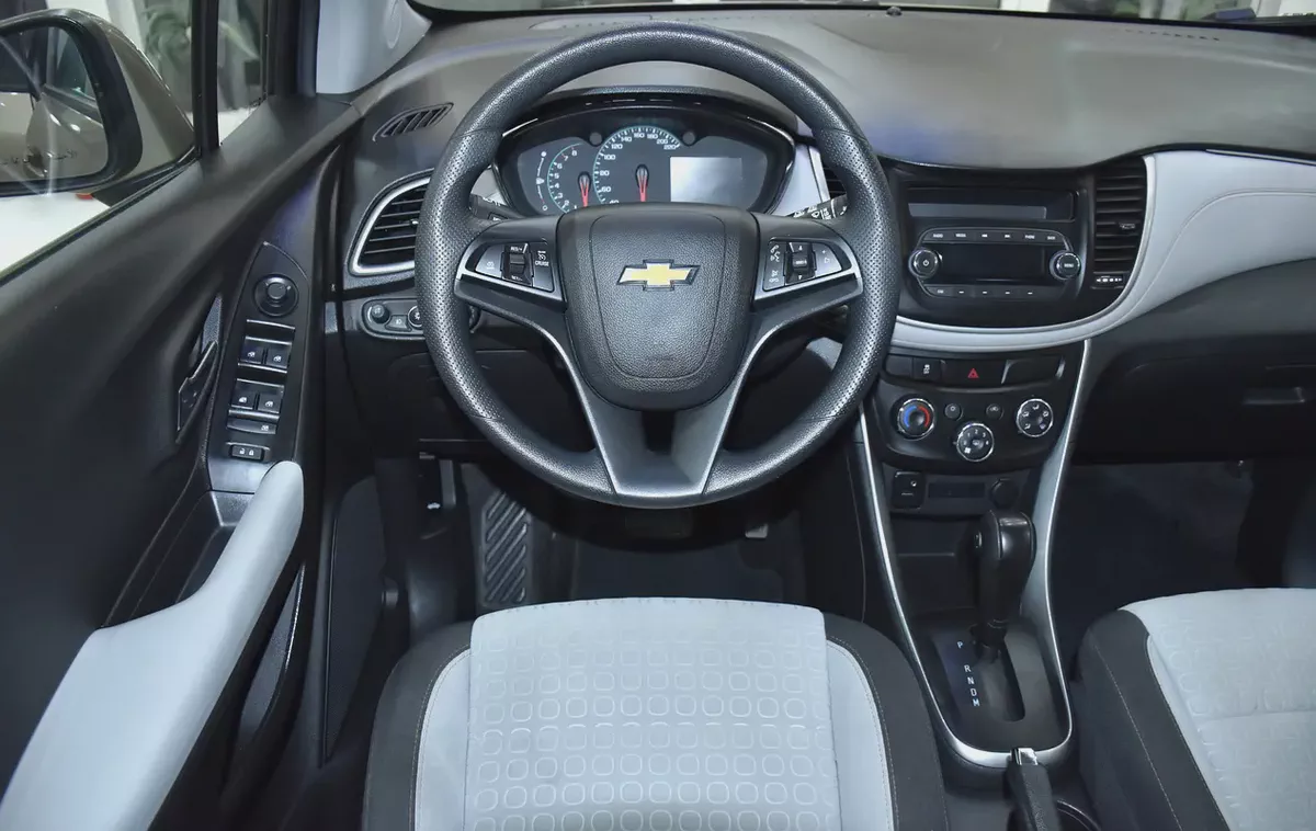 EXCELLENT DEAL for our Chevrolet Trax LT ( 2019 Model ) in Brown / Beige Color GCC Specs-11-11