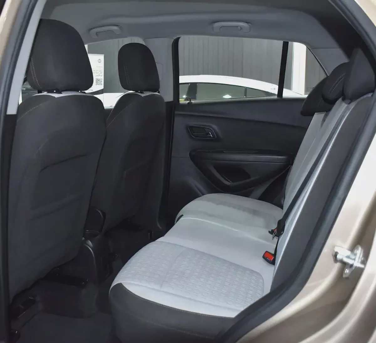 EXCELLENT DEAL for our Chevrolet Trax LT ( 2019 Model ) in Brown / Beige Color GCC Specs-13-13