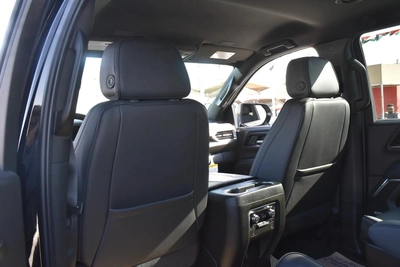 GMC YUKON DENALI 6.2 2025 | BLACK-14
