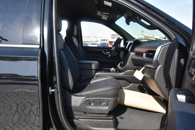 GMC YUKON DENALI 6.2 2025 | BLACK-15