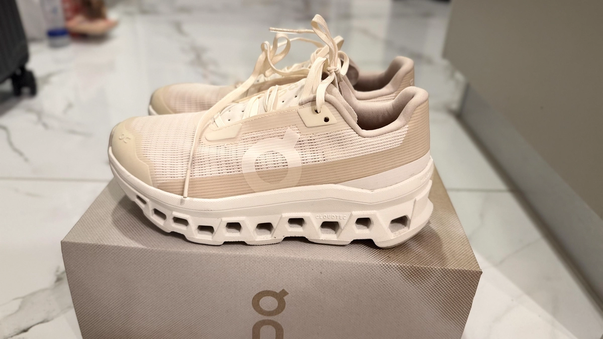On Cloudmonster Void Running Shoes-1-1