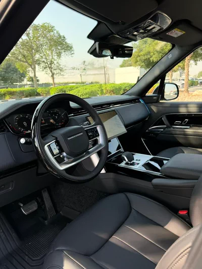 RANGE ROVER VOGUE SE P360 | BRAND NEW | MODEL: 2025 | GCC SPECS-13