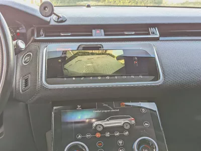 LAND ROVER RANGE ROVER VELAR 2020 R-DYNAMIC SE GCC IN EXCELLENT CONDITION-8