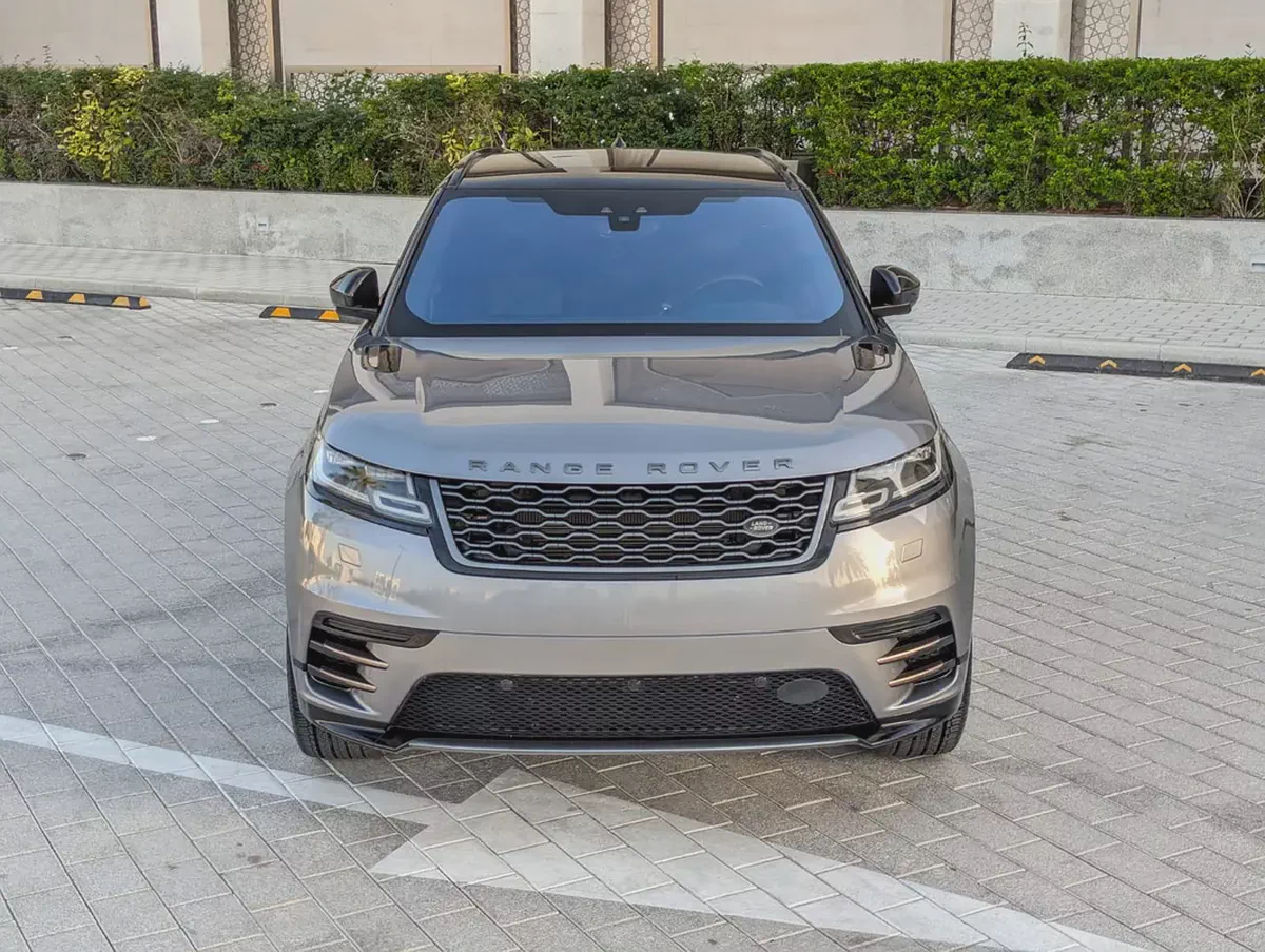 LAND ROVER RANGE ROVER VELAR 2020 R-DYNAMIC SE GCC IN EXCELLENT CONDITION-18-18