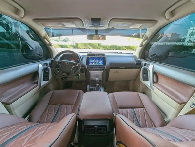 TOYOTA PRADO 2019 V4 2.7L GCC SPECIFICATION IN EXCELLENT CONDITION-2
