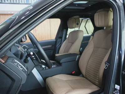 2024 - Land Rover Discovery R-Dynamic HSE for 239,000.00 AED-8