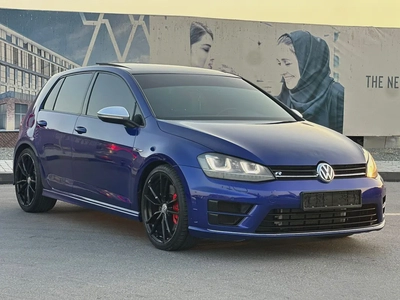 2016 Volkswagen Golf R - مواصفات خليجية بحالة جيدة-2