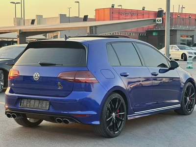 2016 Volkswagen Golf R - مواصفات خليجية بحالة جيدة-4