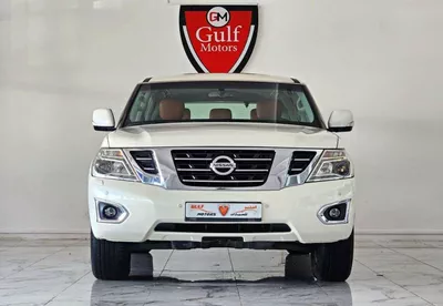 Nissan Patrol SE T2 LEATHER V8 5.6L-8CYL EXCELLENT CONDITION- SUNROOF - LEATHER INTERIOR-1