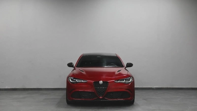 Alfa Romeo Giulia Super-2