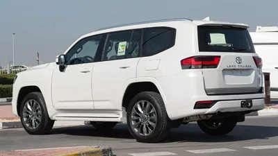 Toyota Land Cruiser GXR TOYOTA LAND CRUISER GXR 3.5L PETROL FULL OPTION 0KM-5