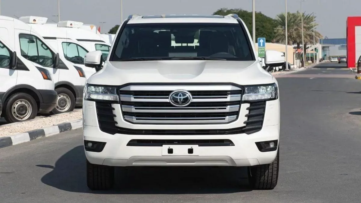 Toyota Land Cruiser GXR TOYOTA LAND CRUISER GXR 3.5L PETROL FULL OPTION 0KM-6-0