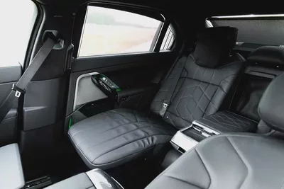 BMW 740i M Sport Individual – 2026 | GCC | Only 2,050 KM | 2 Years Warranty | AED 444,000-15
