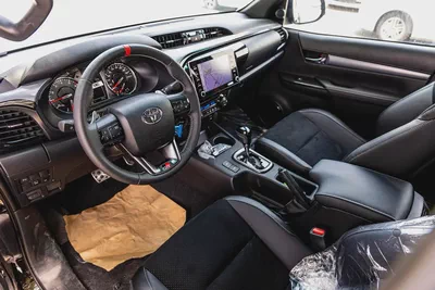 2026 TOYOTA HILUX 4WD 4.0 GR SPORT EXL FOR EXPORT AED 170,000/--13