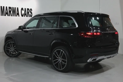 Mercedes-Benz GLS 450 4MATIC 2024 - GCC Specs-3