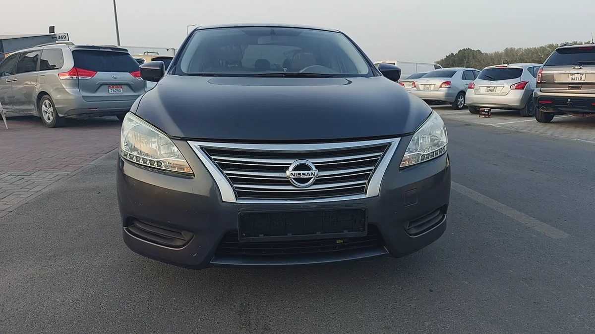 Nissan Sentra SV 2018 GCC Specs-1-1