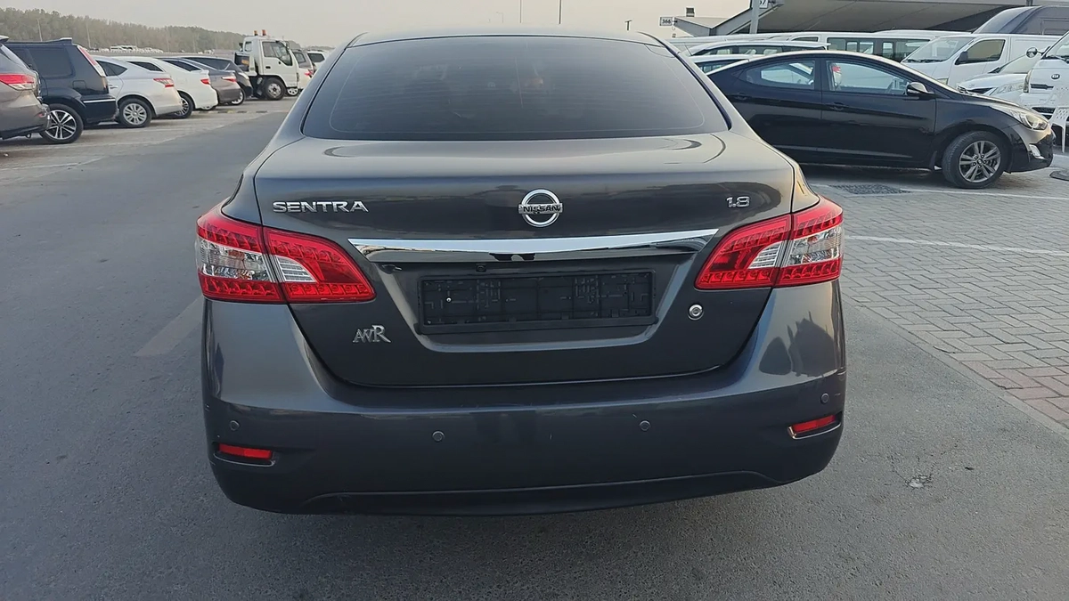 Nissan Sentra SV 2018 GCC Specs-6-6