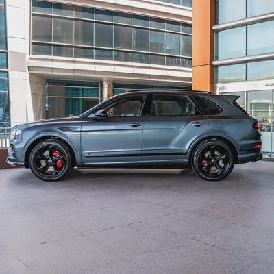2023  BENTLEY BENTAYGA S HYBIRD  DONE  ONLY 18,000KM-3
