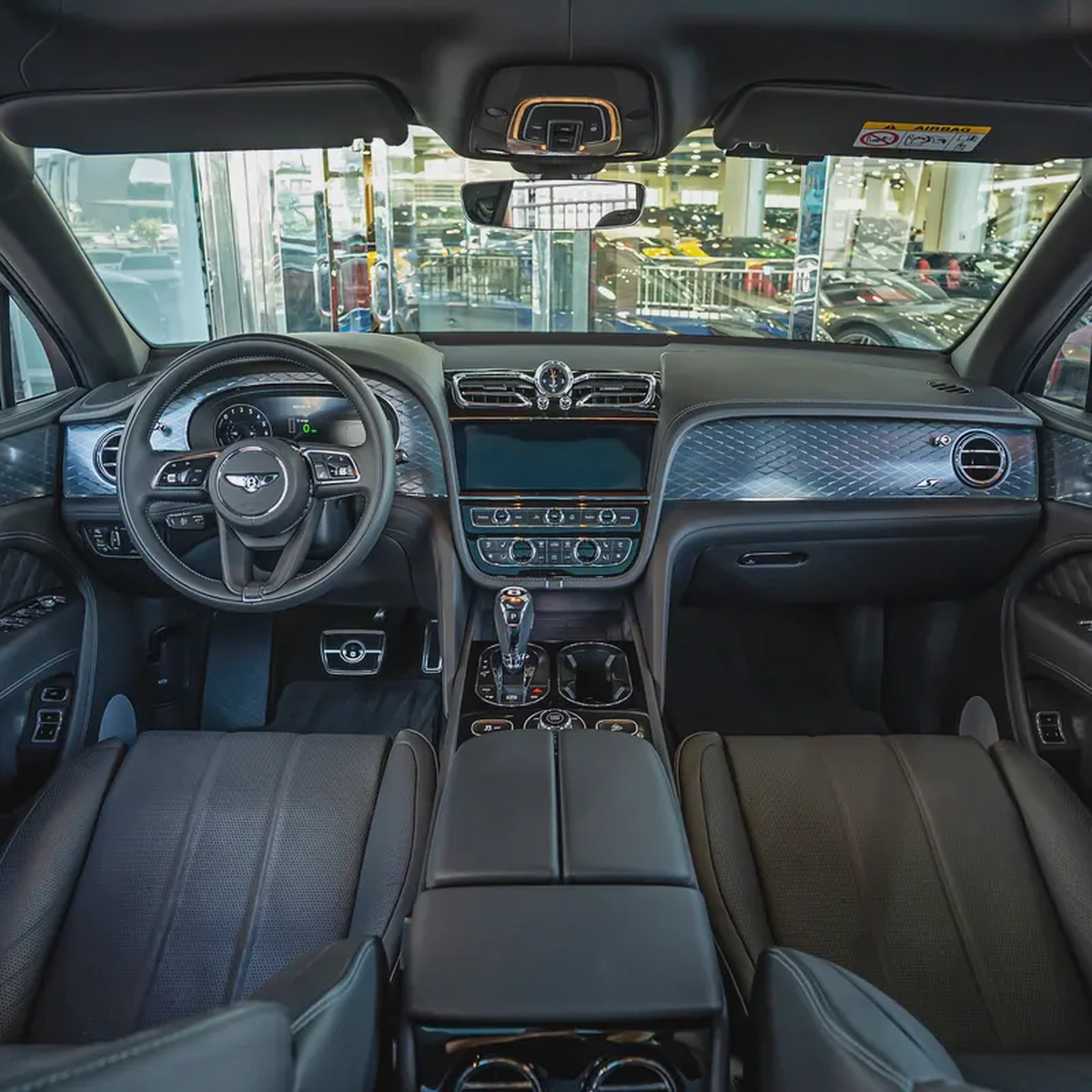 2023  BENTLEY BENTAYGA S HYBIRD  DONE  ONLY 18,000KM-8-8