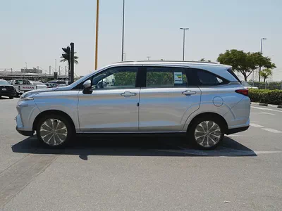 Brand New 2026 Toyota Veloz GX - GCC Specs - 7 Seater Family SUV-18