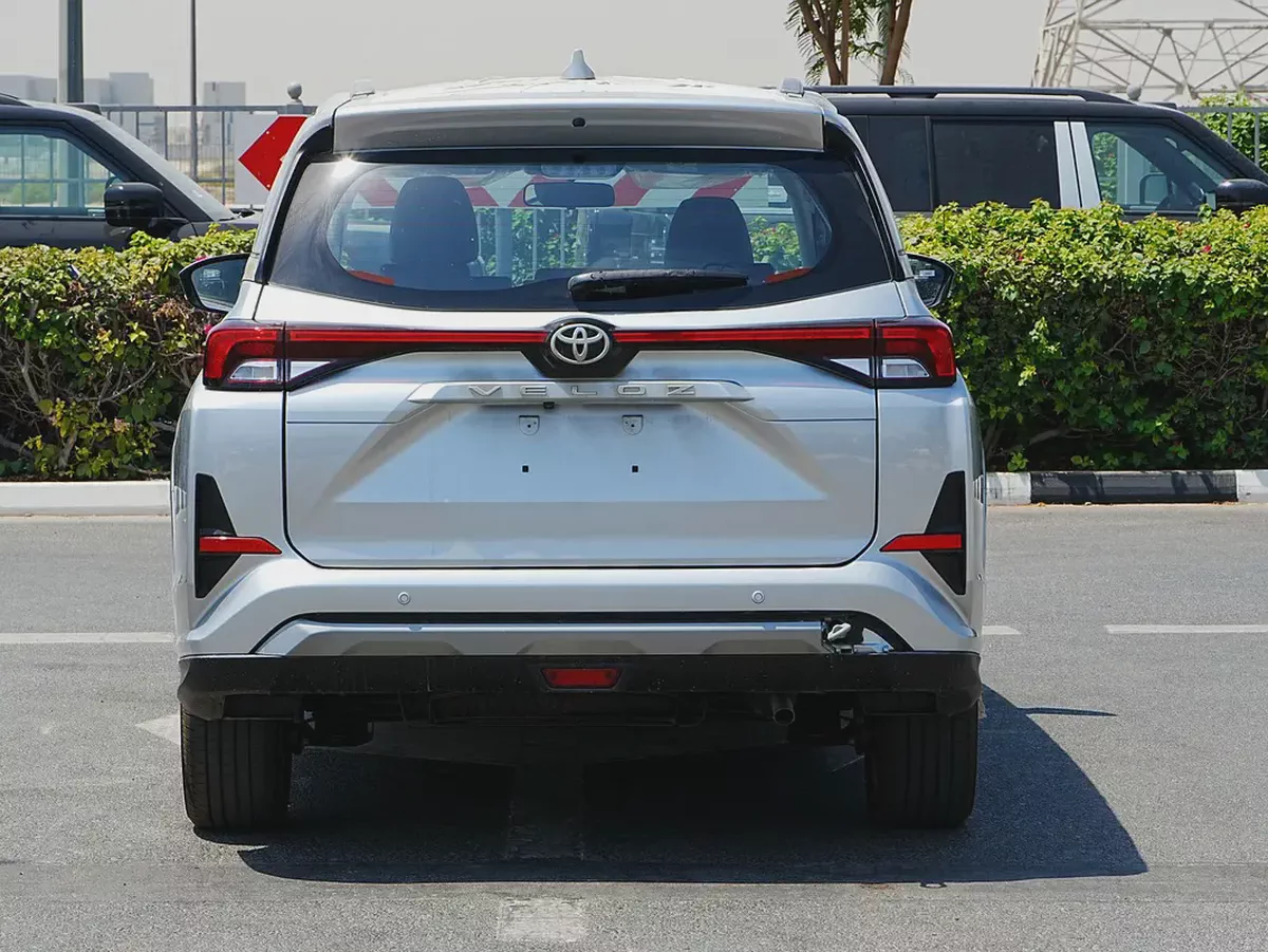 Brand New 2026 Toyota Veloz GX - GCC Specs - 7 Seater Family SUV-4-4
