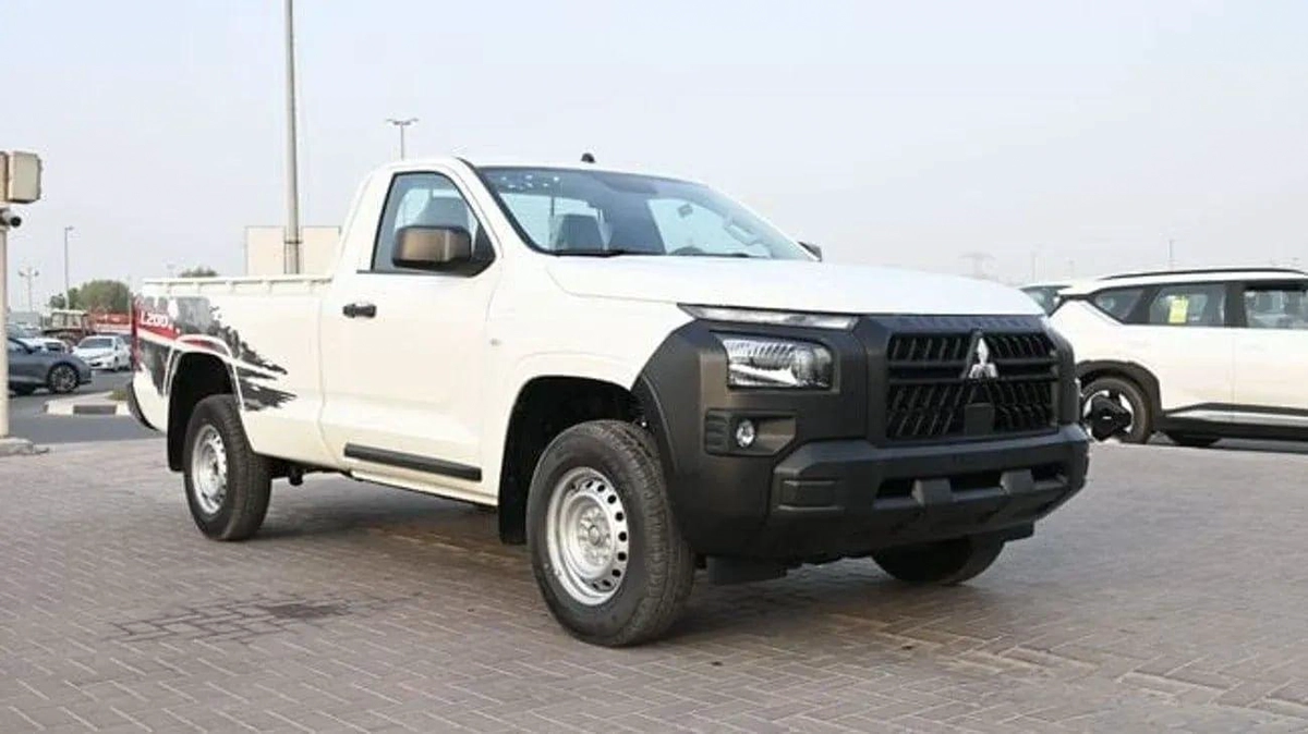 Mitsubishi L200 L200 SC MT 2.4 Diesel 2026-2-0