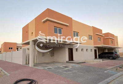 VILLA FOR RENT IN MANAZEL AL REEF 2, AL SAMHA-0